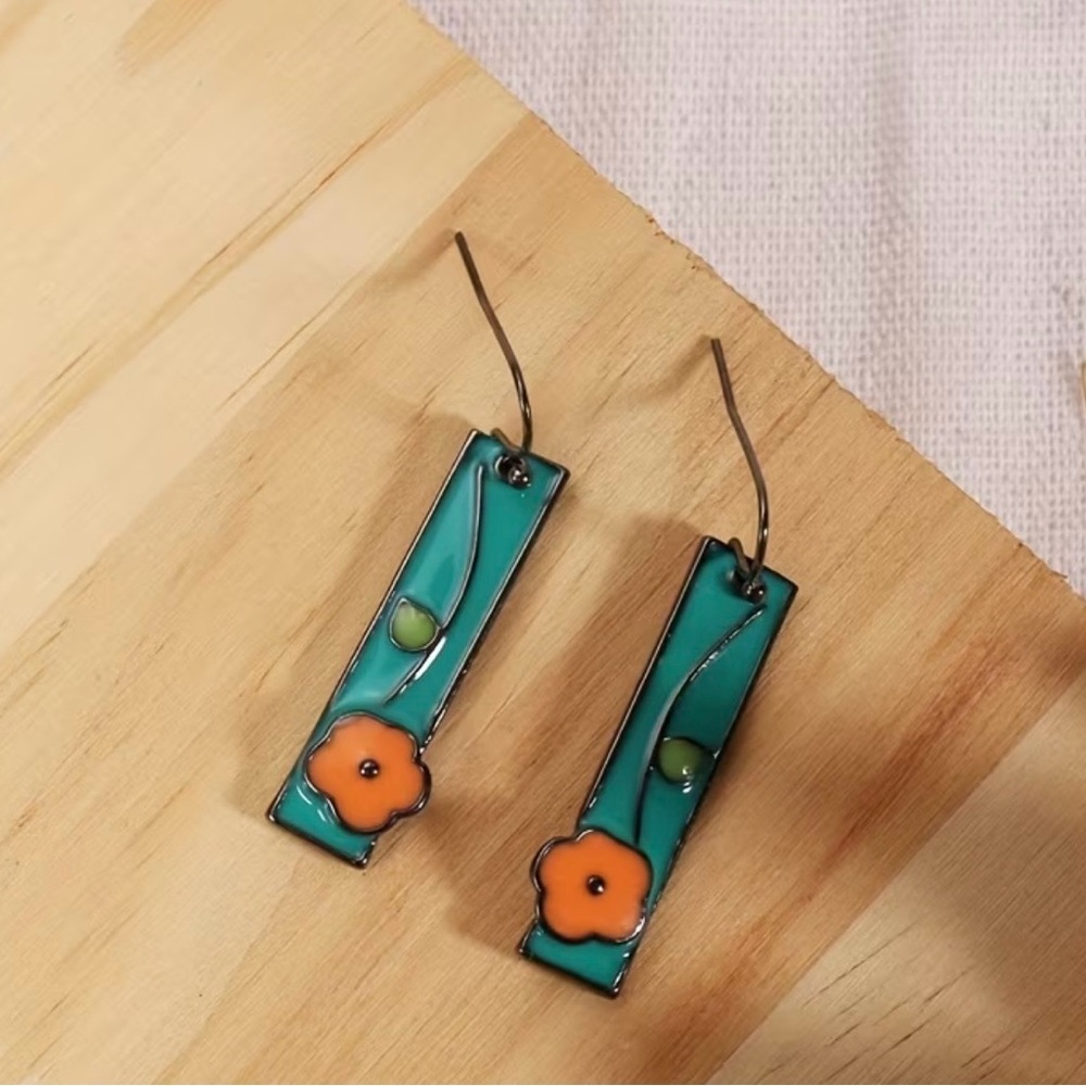 Blue Floral Enamel Bar Dangle Earrings NWOT - Picture 5 of 6
